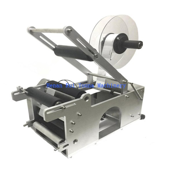 Round Bottle Adhesive Labeling Machine